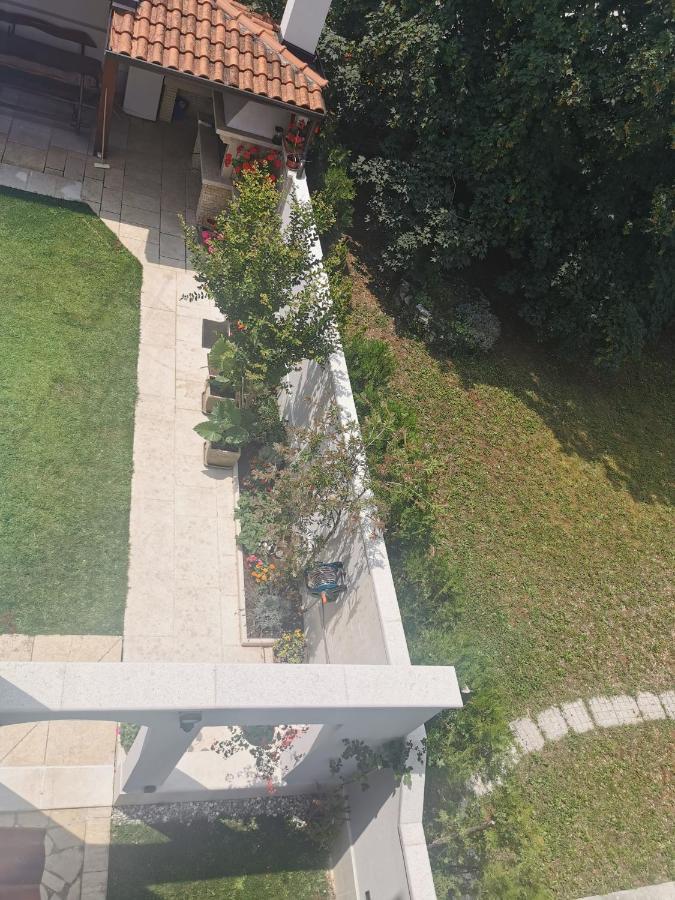 Apartments Slisko Пореч Екстериор снимка